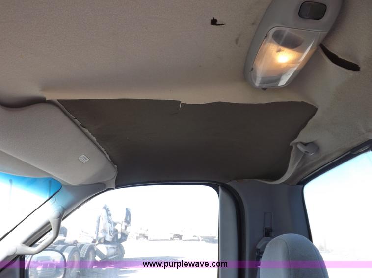 image for item F6308 1997 Ford F250 XL pickup truck