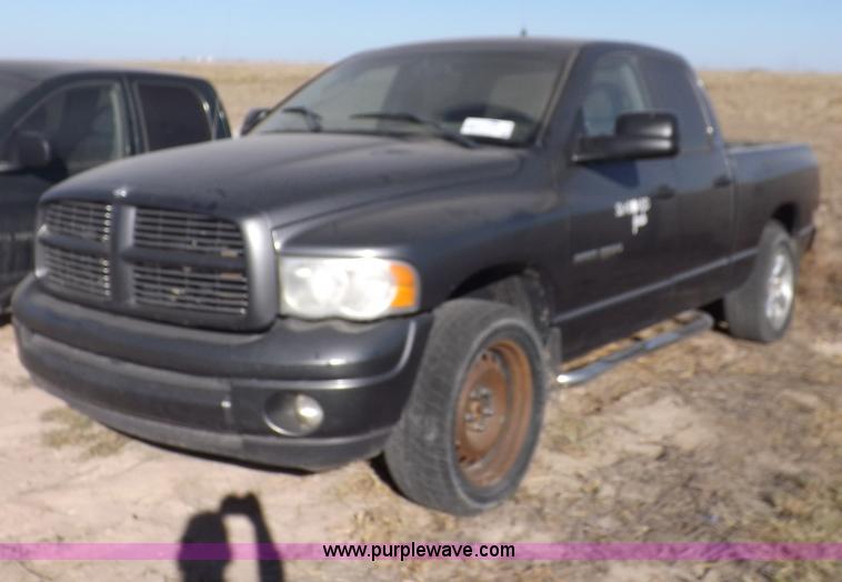 image for item F6309 2002 Dodge Ram 1500 Sport Quad Cab pickup truck