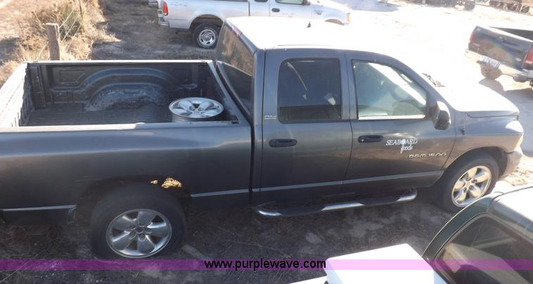 image for item F6309 2002 Dodge Ram 1500 Sport Quad Cab pickup truck