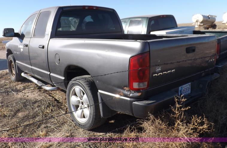 image for item F6309 2002 Dodge Ram 1500 Sport Quad Cab pickup truck