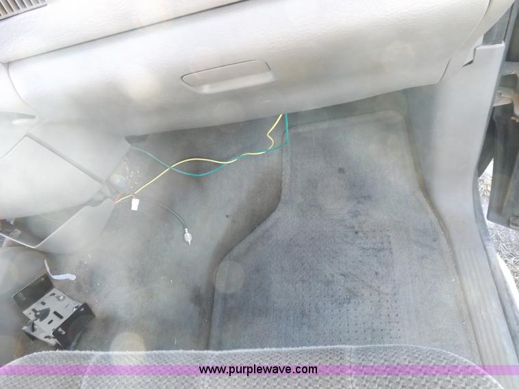 image for item F6309 2002 Dodge Ram 1500 Sport Quad Cab pickup truck