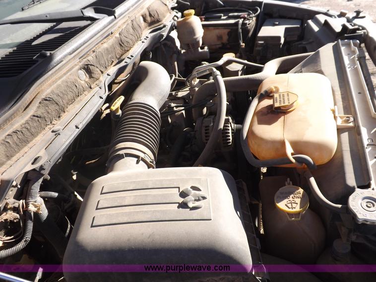 image for item F6309 2002 Dodge Ram 1500 Sport Quad Cab pickup truck