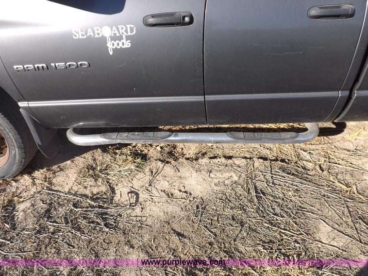 image for item F6309 2002 Dodge Ram 1500 Sport Quad Cab pickup truck