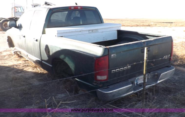 image for item F6310 2002 Dodge Ram 1500 SLT Quad Cab pickup truck