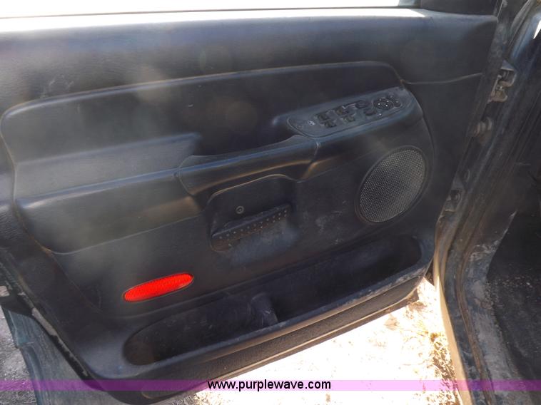 image for item F6310 2002 Dodge Ram 1500 SLT Quad Cab pickup truck