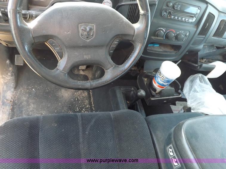 image for item F6310 2002 Dodge Ram 1500 SLT Quad Cab pickup truck