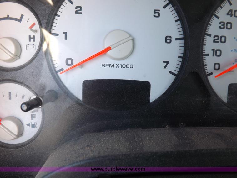 image for item F6310 2002 Dodge Ram 1500 SLT Quad Cab pickup truck