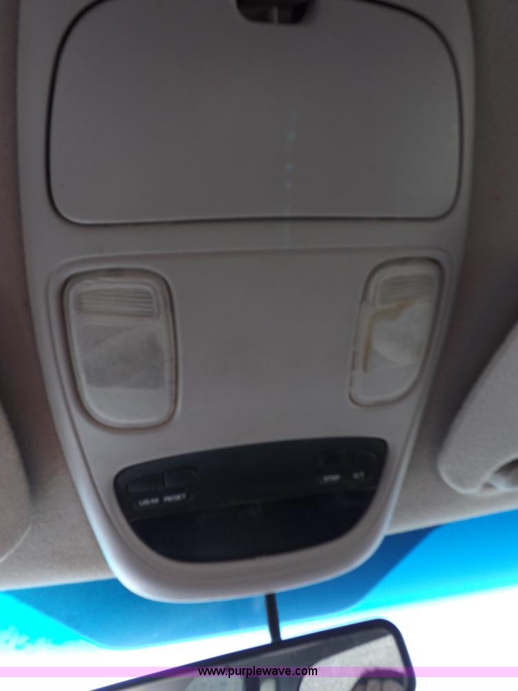 image for item F6310 2002 Dodge Ram 1500 SLT Quad Cab pickup truck