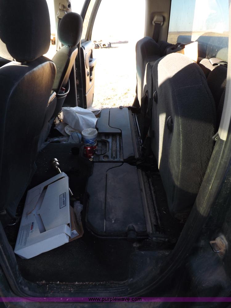 image for item F6310 2002 Dodge Ram 1500 SLT Quad Cab pickup truck