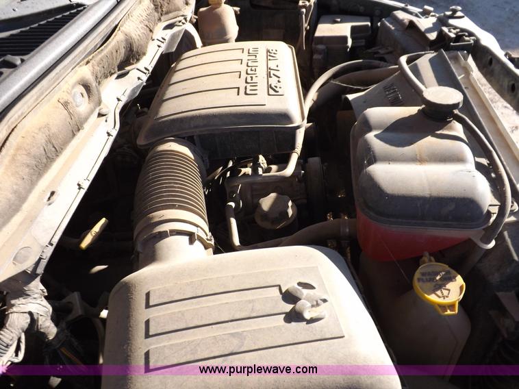 image for item F6310 2002 Dodge Ram 1500 SLT Quad Cab pickup truck