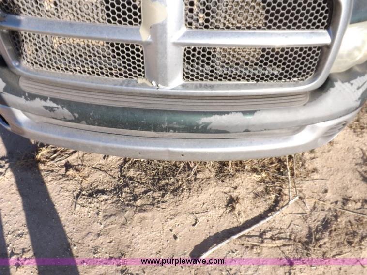 image for item F6310 2002 Dodge Ram 1500 SLT Quad Cab pickup truck