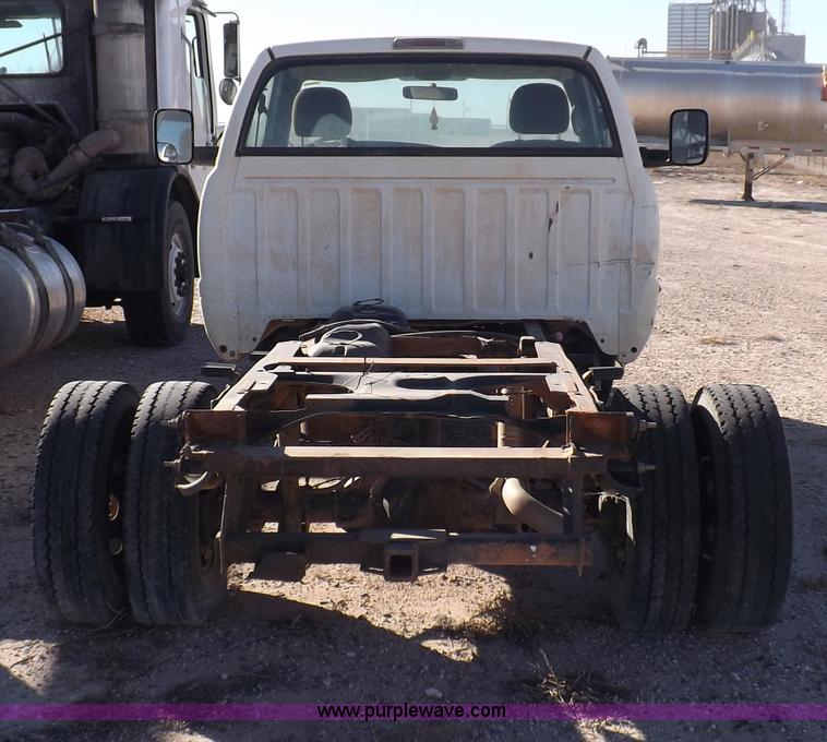 image for item F6312 2002 Dodge Ram 3500 pickup truck cab and chassis