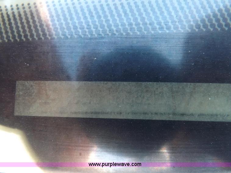 image for item F6312 2002 Dodge Ram 3500 pickup truck cab and chassis