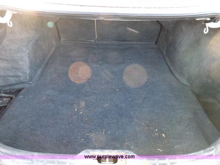 image for item F6317 1999 Ford Taurus SE