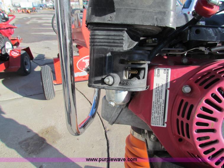 image for item V9392 Belle RT66 jumping jack