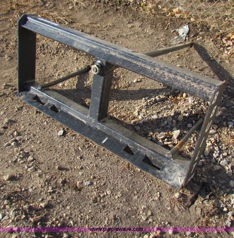 image for item V9394 B Built Mfg. bale spear