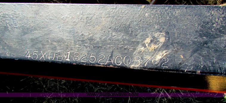 image for item V9404 2002 Ark City 18' tandem axle car trailer