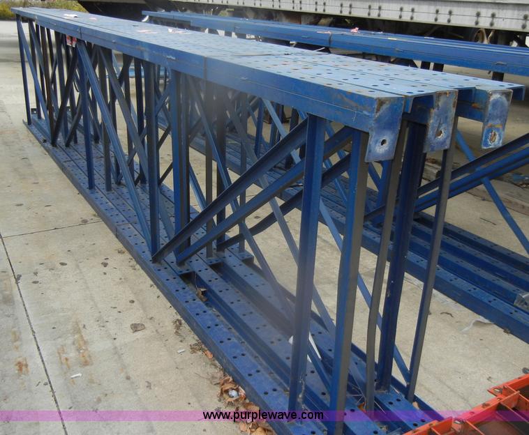 image for item V9975 Pallet racking