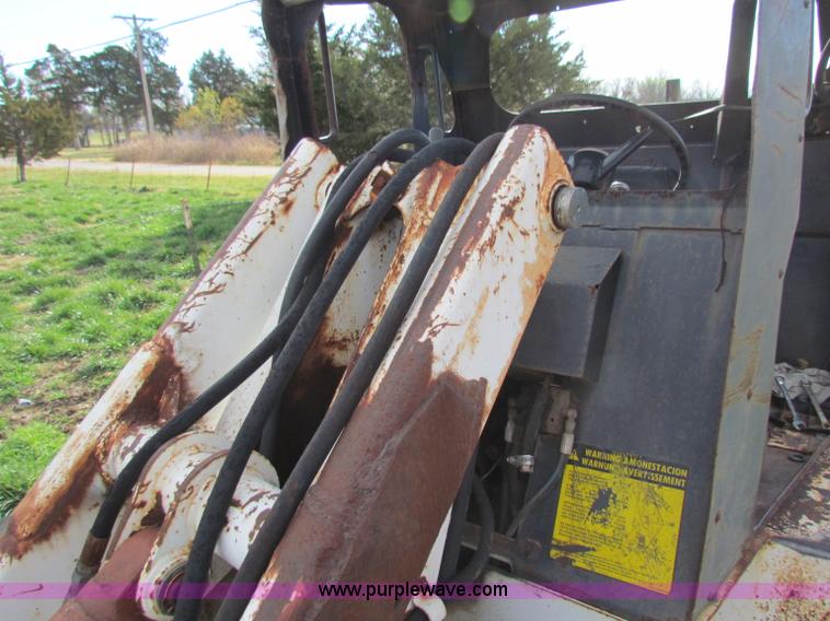 image for item B1664 Bobcat 1600 articulated loader
