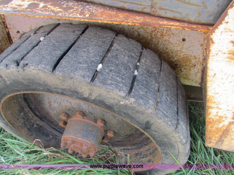 image for item B1664 Bobcat 1600 articulated loader