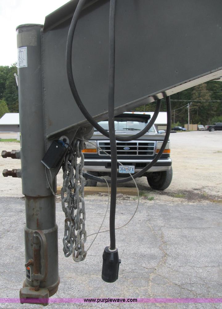 image for item B2889 2008 Loadmaster 24' drop deck gooseneck trailer