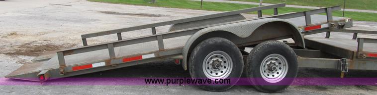 image for item B2889 2008 Loadmaster 24' drop deck gooseneck trailer