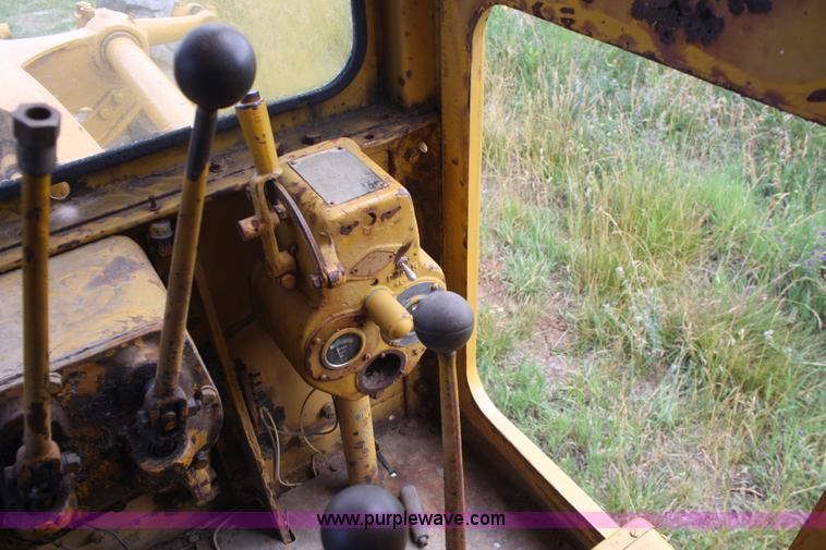 image for item B6703 Caterpillar 12 motor grader