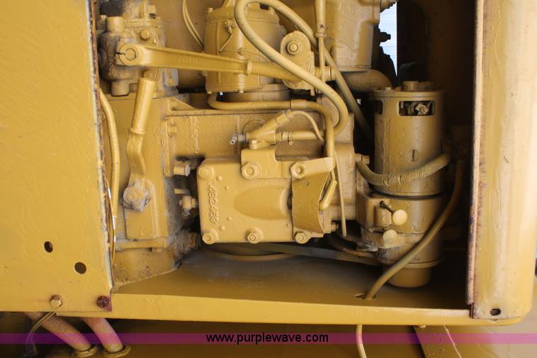 image for item B6703 Caterpillar 12 motor grader