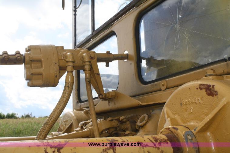 image for item B6703 Caterpillar 12 motor grader