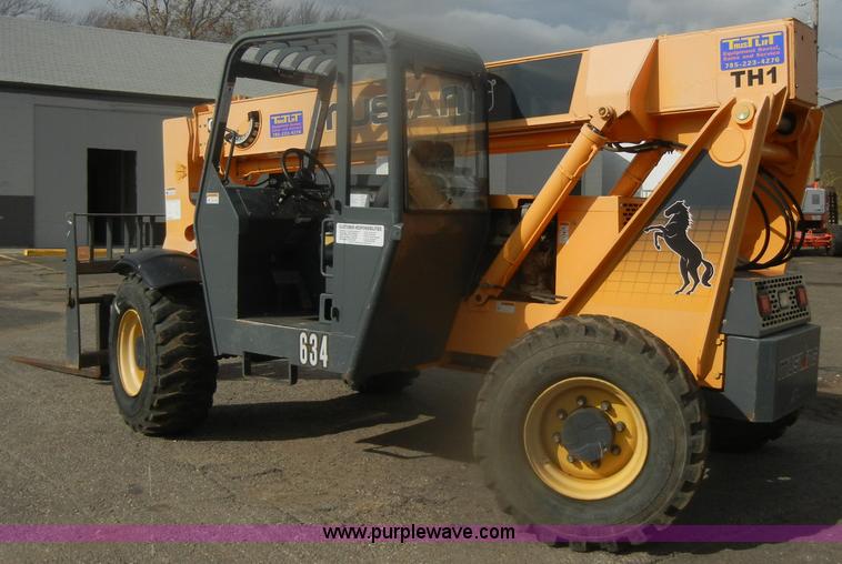image for item D4652 2006 Mustang 634 telehandler