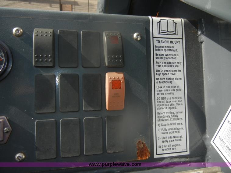 image for item D4652 2006 Mustang 634 telehandler