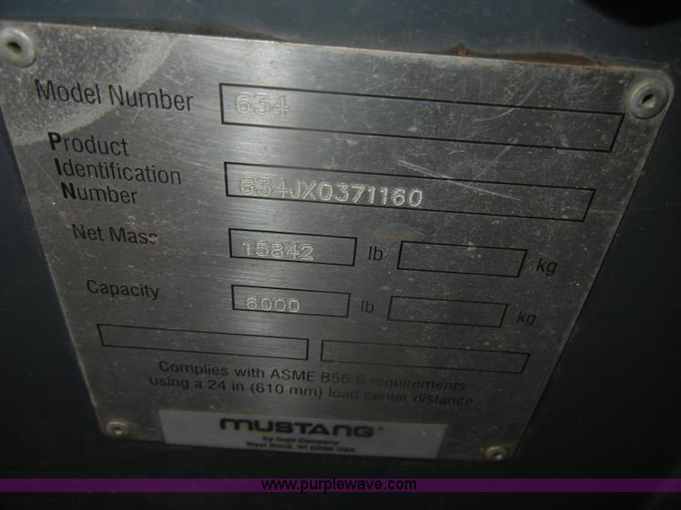 image for item D4652 2006 Mustang 634 telehandler