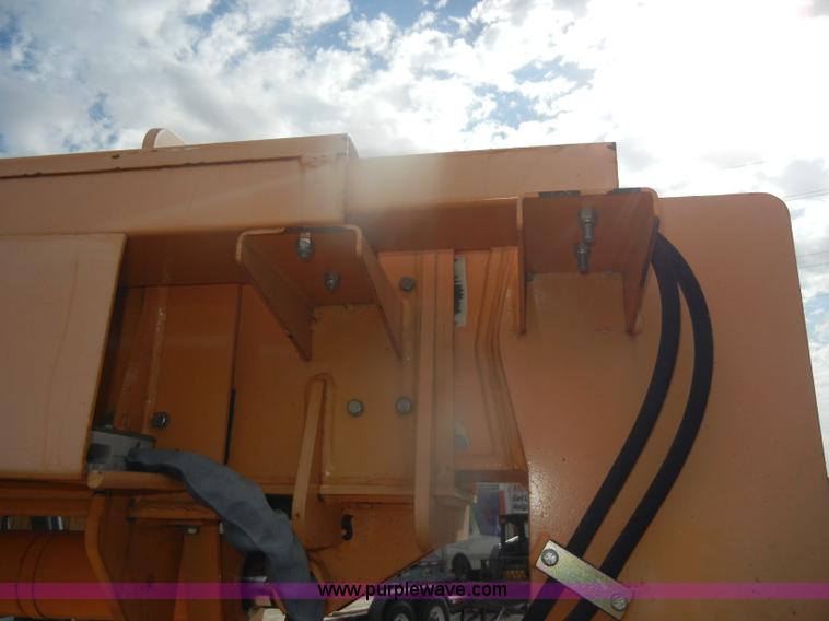 image for item D4652 2006 Mustang 634 telehandler