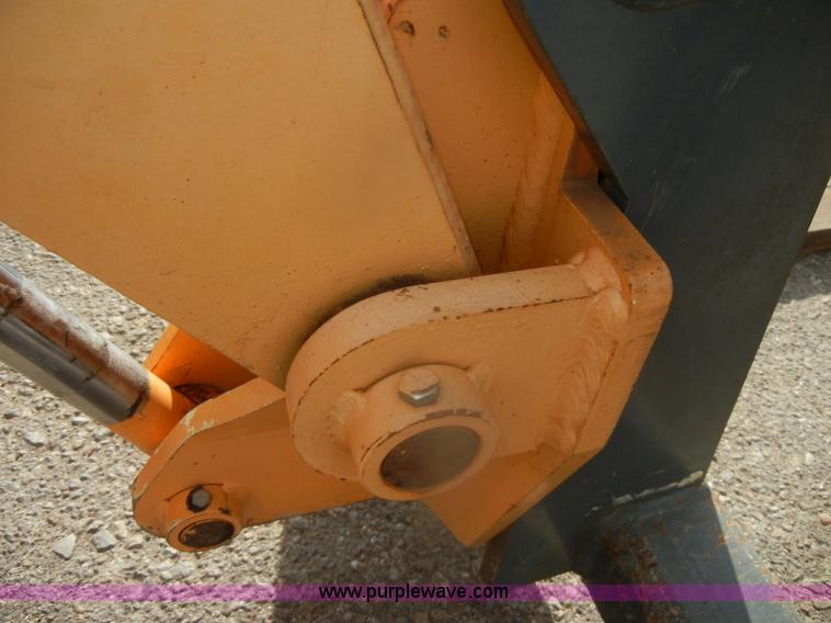 image for item D4652 2006 Mustang 634 telehandler