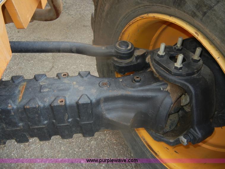 image for item D4652 2006 Mustang 634 telehandler