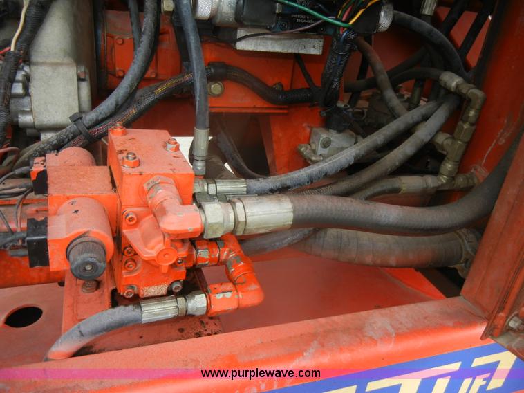 image for item D4653 1999 Snorkel TB37 boom lift