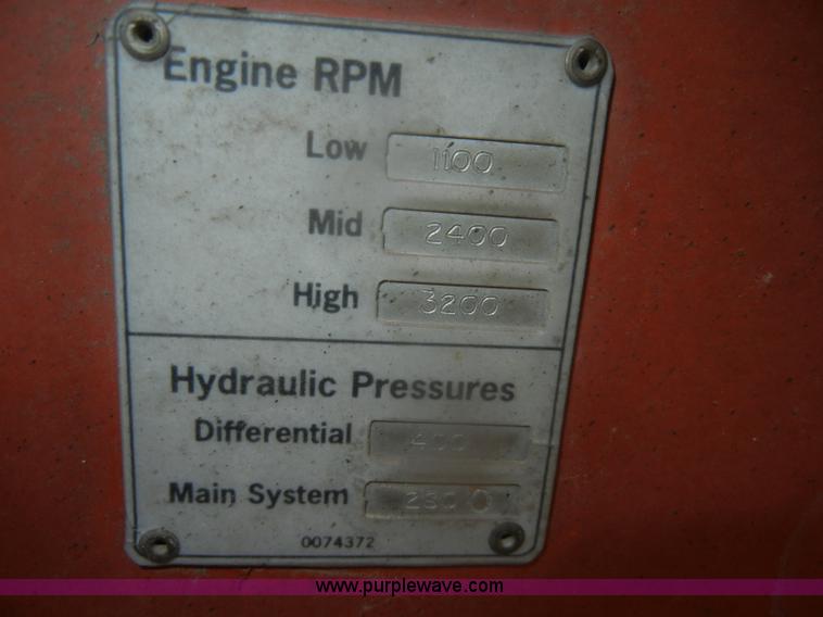 image for item D4653 1999 Snorkel TB37 boom lift