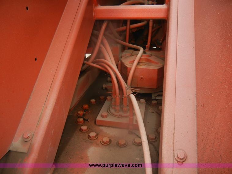 image for item D4653 1999 Snorkel TB37 boom lift