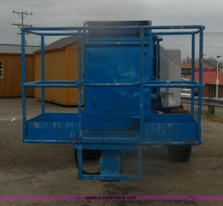 image for item D4654 1997 Genie Z-45/22 boom lift