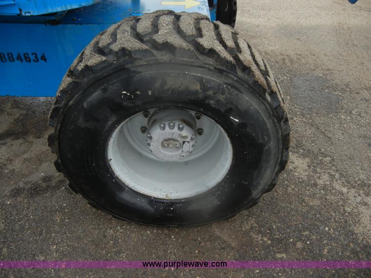 image for item D4654 1997 Genie Z-45/22 boom lift