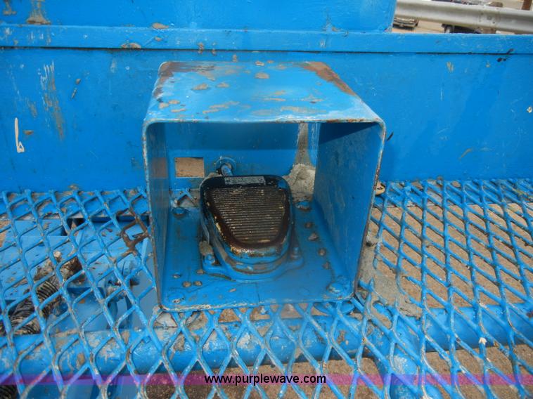 image for item D4654 1997 Genie Z-45/22 boom lift