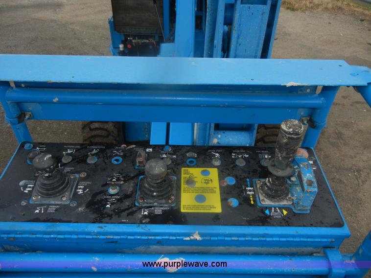 image for item D4654 1997 Genie Z-45/22 boom lift