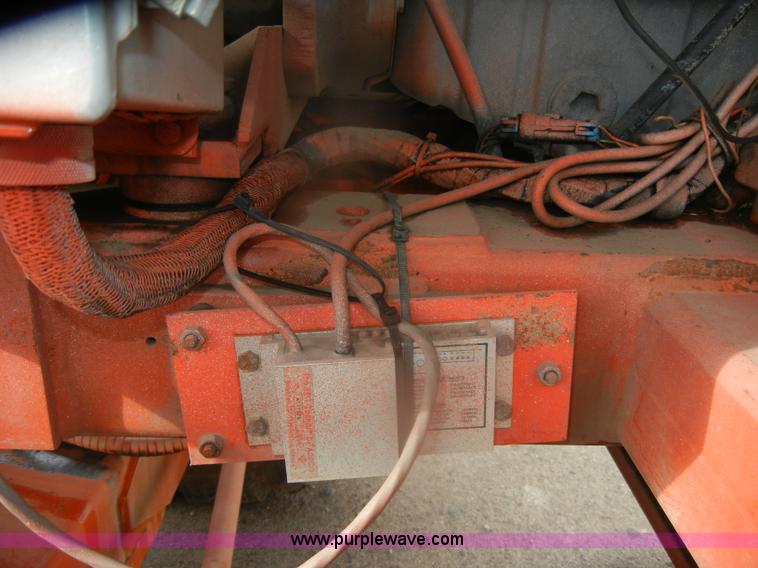 image for item D4655 1999 Snorkel TB60 boom lift