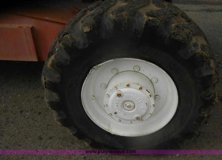image for item D4655 1999 Snorkel TB60 boom lift