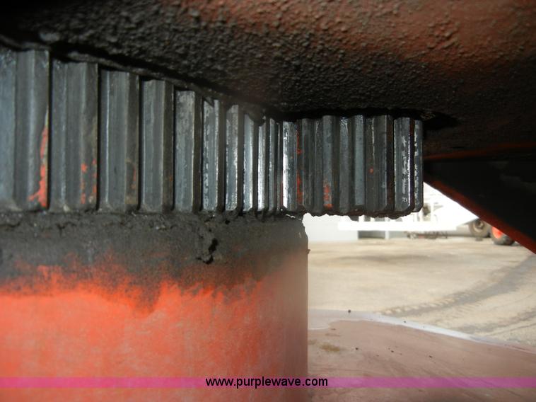 image for item D4655 1999 Snorkel TB60 boom lift