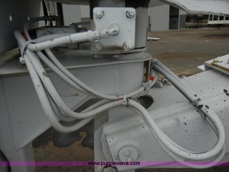 image for item D4655 1999 Snorkel TB60 boom lift