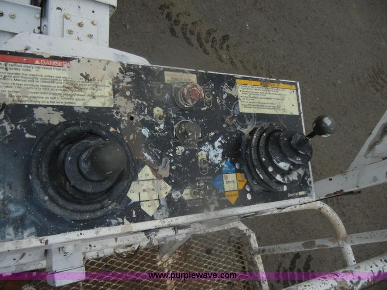 image for item D4655 1999 Snorkel TB60 boom lift