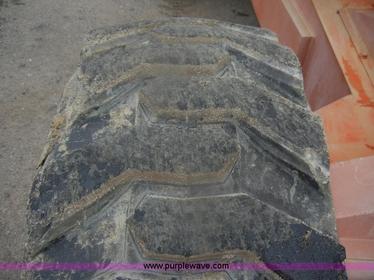 image for item D4655 1999 Snorkel TB60 boom lift