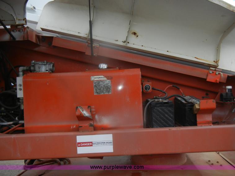 image for item D4655 1999 Snorkel TB60 boom lift