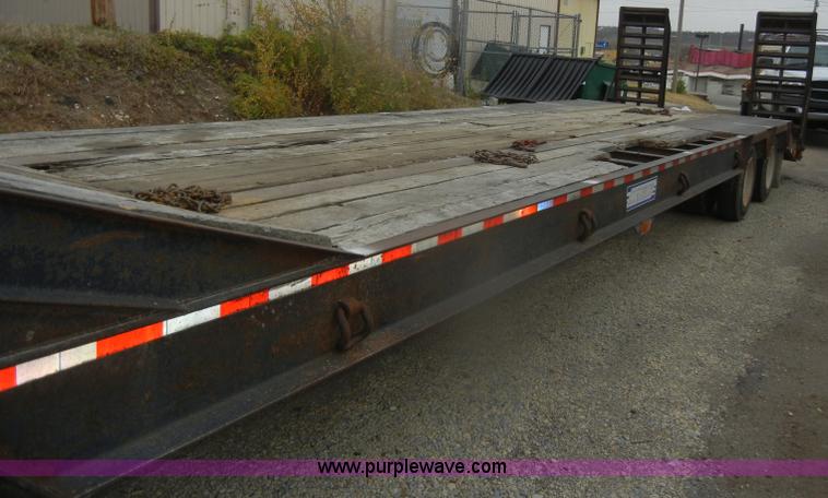 image for item D4658 2002 Pitts 35 ton lowboy trailer